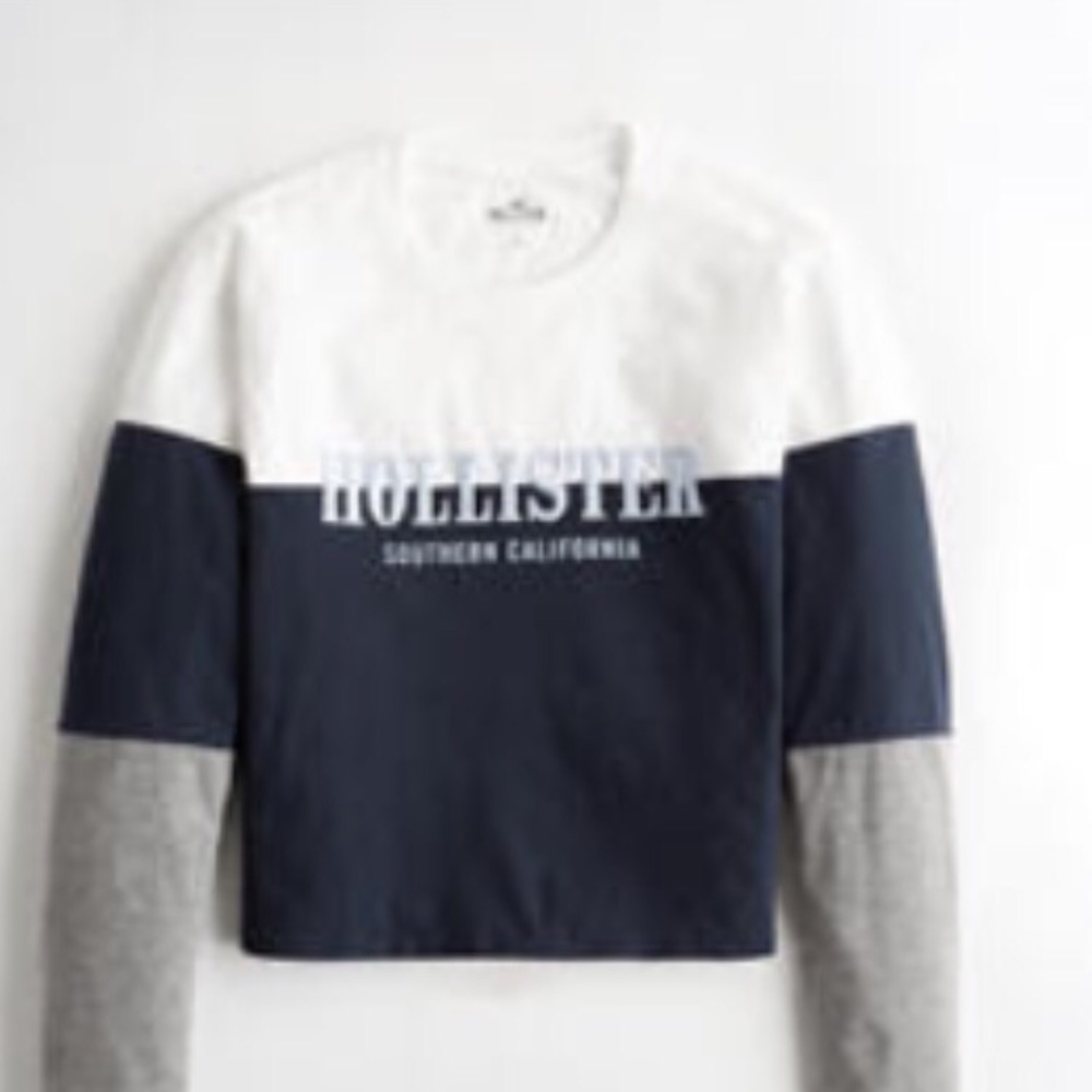 Hollister crop long sleeve graphic tee